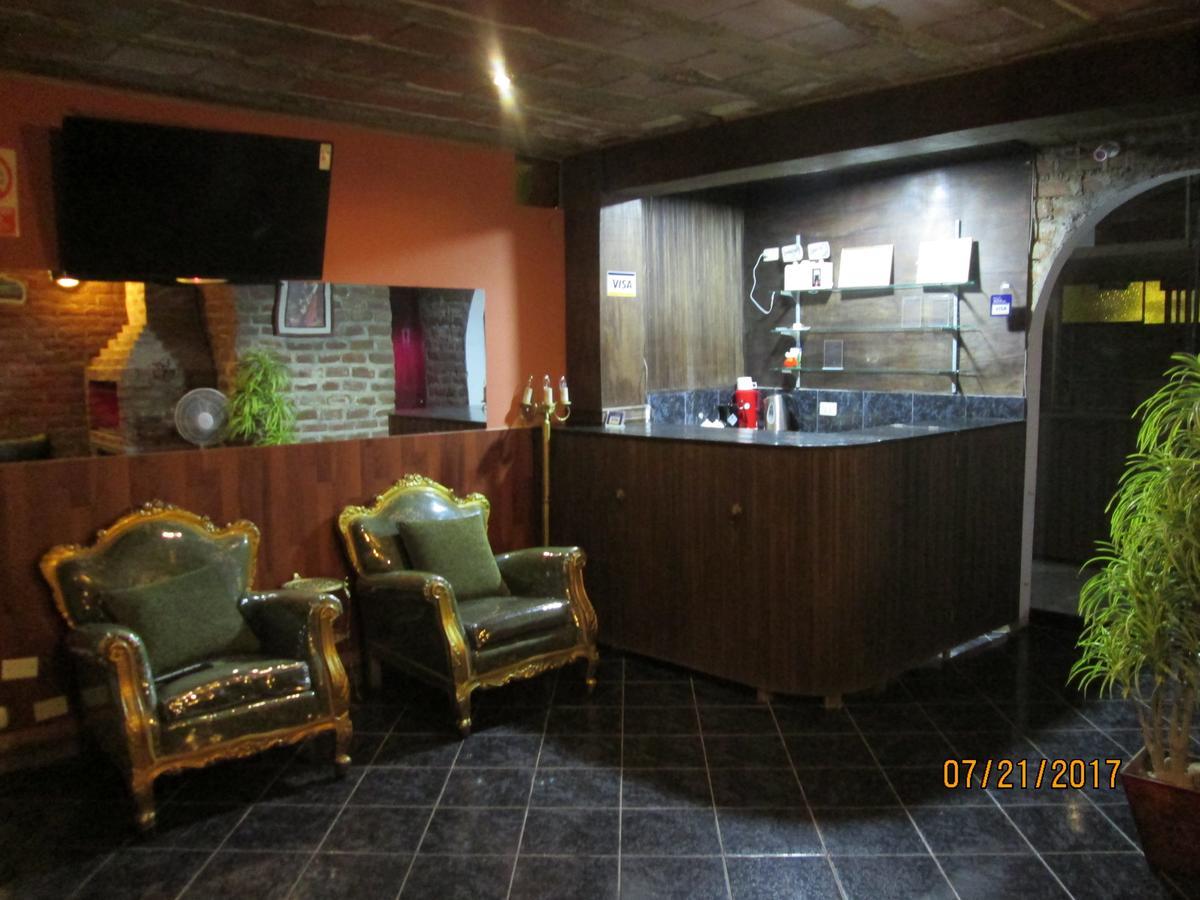Hostal Caprichos Huacho Exterior foto